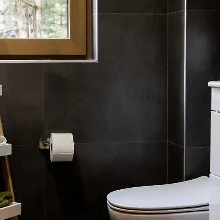 - Oaza Za Parove Apartment *
